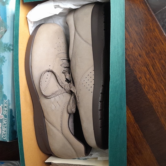 SAS comfort walking shoes for women in Taupe - Picture 7 of 7